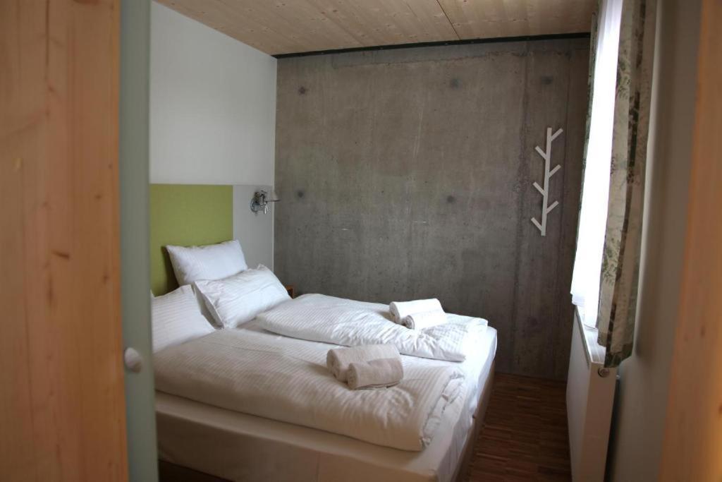 Oekohotel Aus Holz Alea Eco 伊尔姆河畔普法芬霍芬 外观 照片