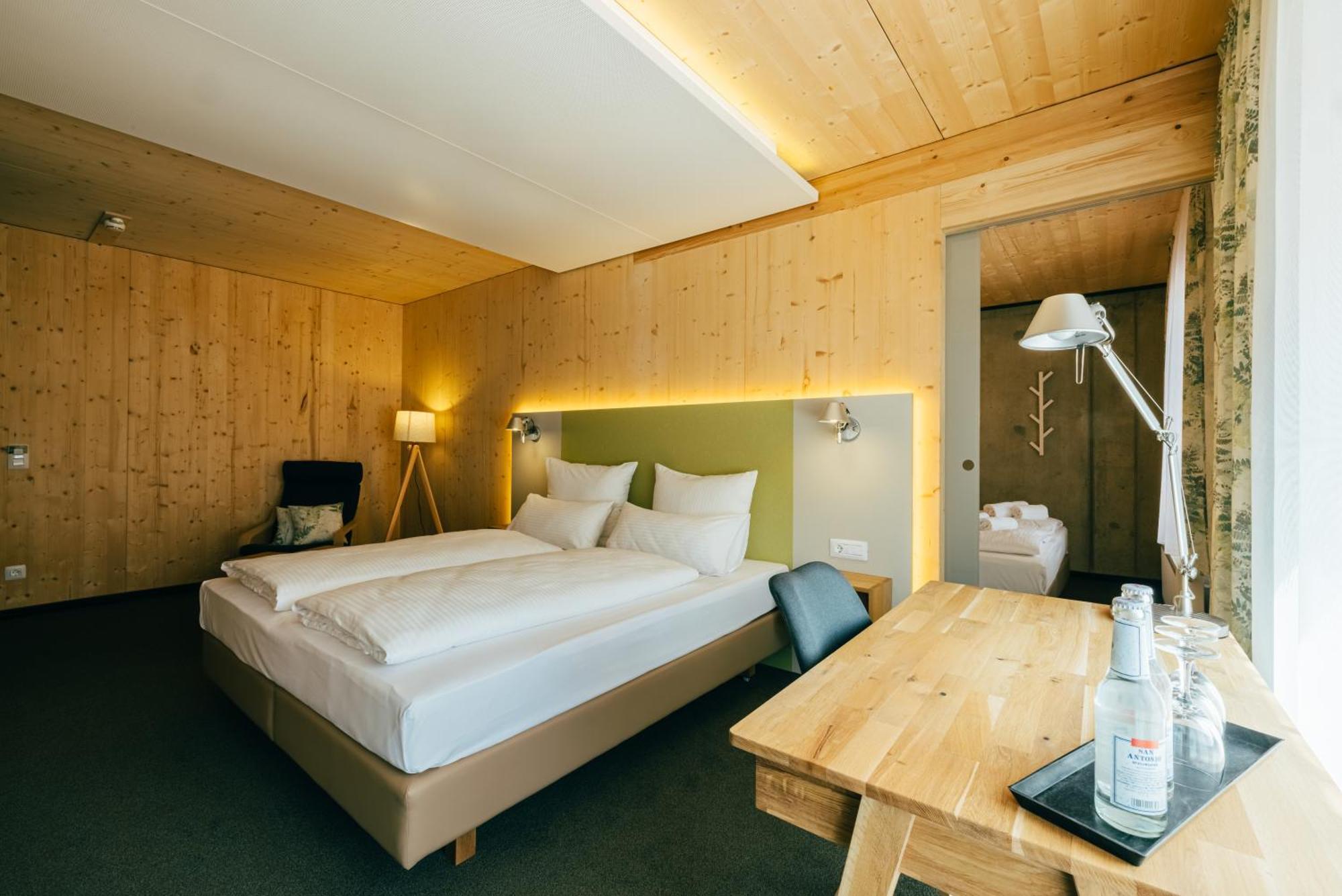 Oekohotel Aus Holz Alea Eco 伊尔姆河畔普法芬霍芬 外观 照片